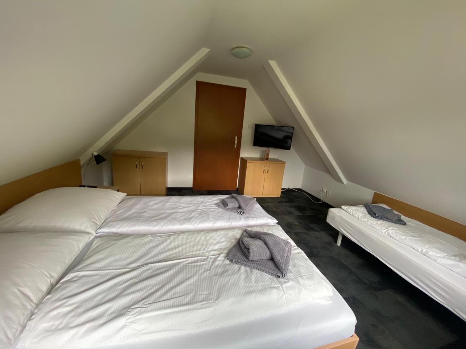 Pod Orlica Apartment ดุสนิกิ สดรอย ภายนอก รูปภาพ